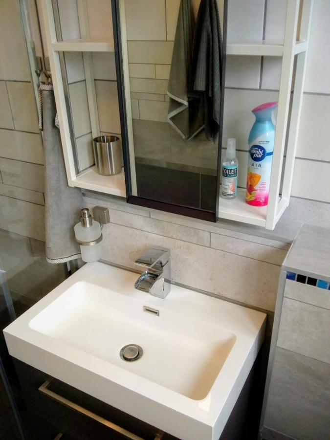 Aldo, Not For Parties, Not A Hotel, Room With Shared Bathroom, No Kitchen Amsterdam Zewnętrze zdjęcie